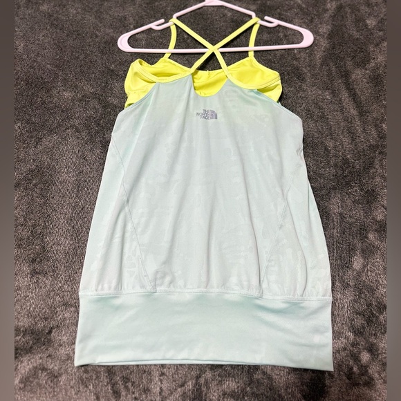 The North Face Flow Tank Top (Size S/P) - Picture 4 of 6